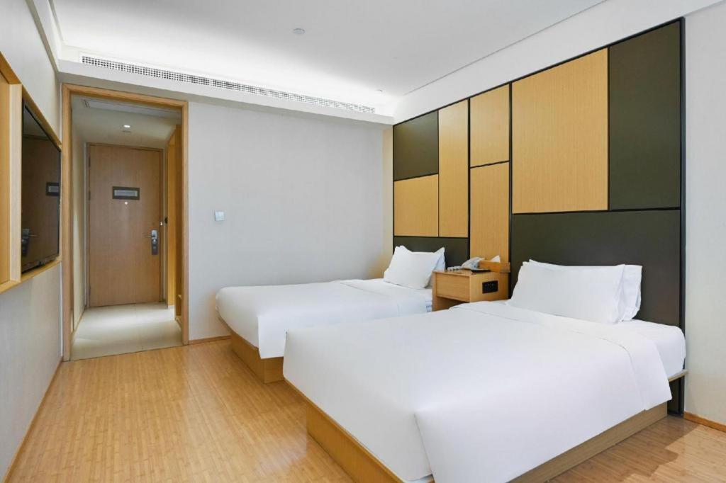 Ji Hotel Shanghai Hongqiao Yan'An XI Road Exterior foto