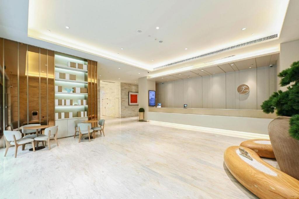 Ji Hotel Shanghai Hongqiao Yan'An XI Road Exterior foto