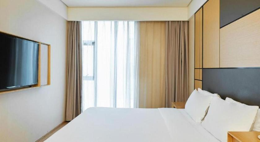 Ji Hotel Shanghai Hongqiao Yan'An XI Road Exterior foto